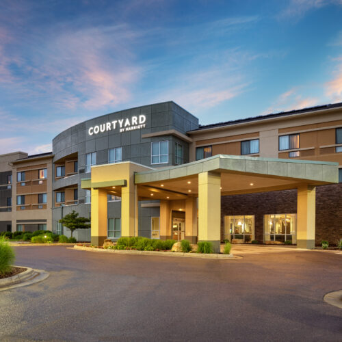 Courtyard Mankato (MKTCY) by Marriott Hotels and Resorts